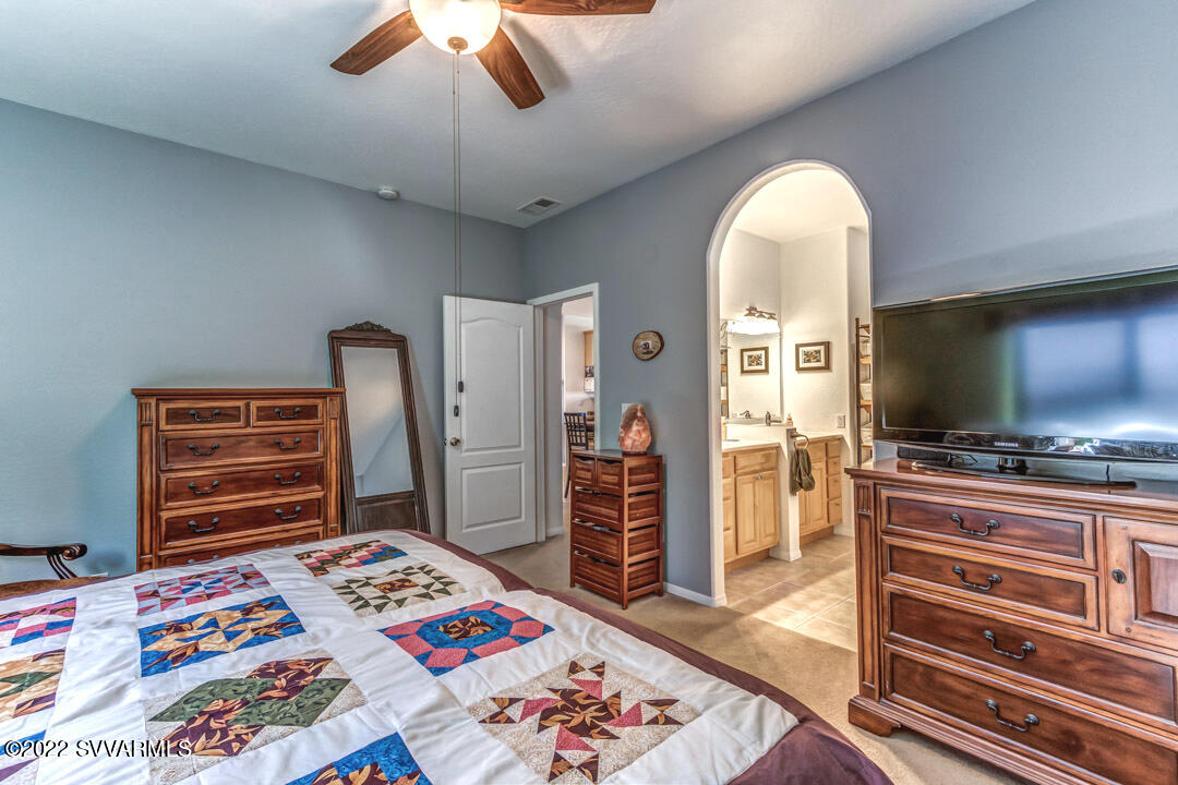 2485 South Sexton Ranch Road Cornville, AZ 86325 - Photo 14 of 34 015_Master Bedroom