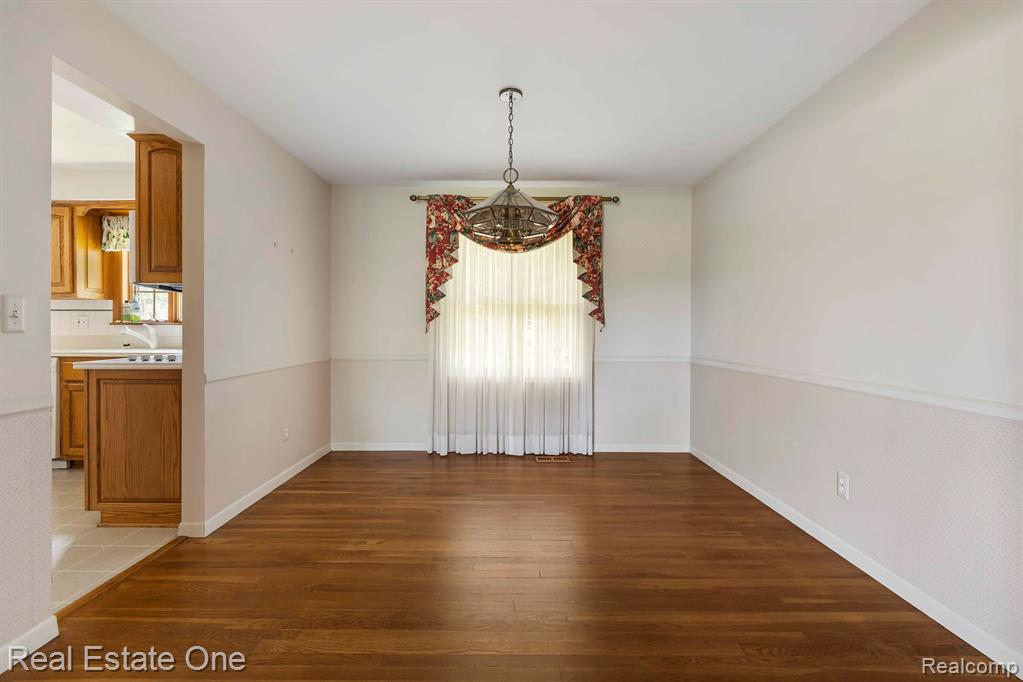 53431 Shelby Road Shelby, MI 48316 - Photo 11 of 26
