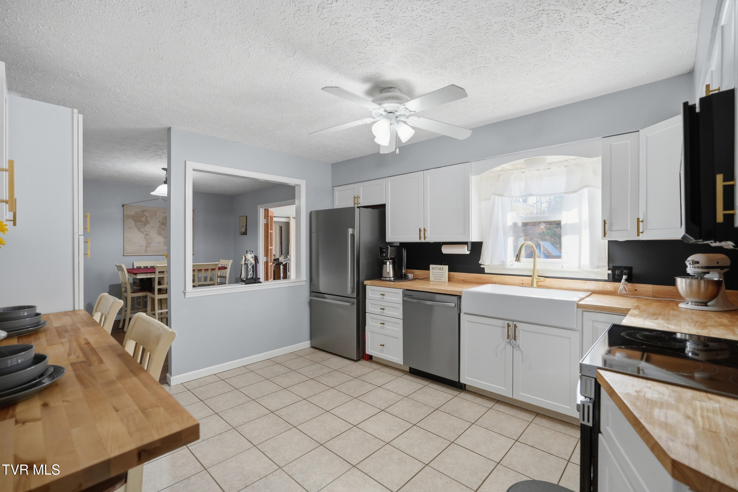 413 Fraley Avenue Duffield, VA 24244 - Photo 14 of 36 16_413 fraley ave-17