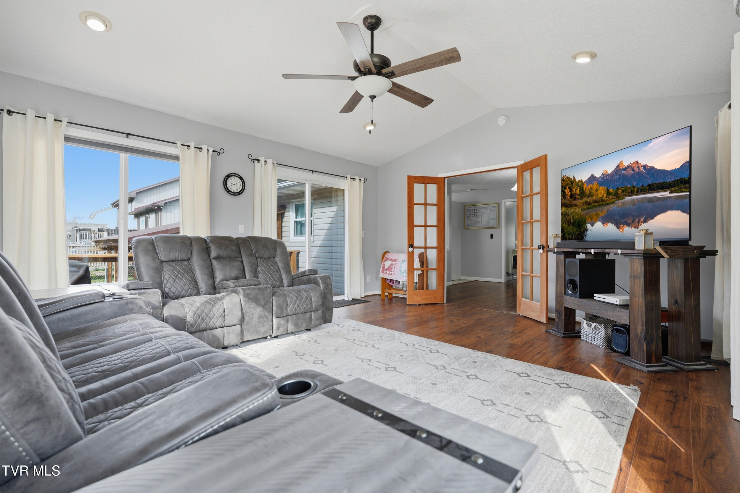 413 Fraley Avenue Duffield, VA 24244 - Photo 17 of 36 27_413 fraley ave-20