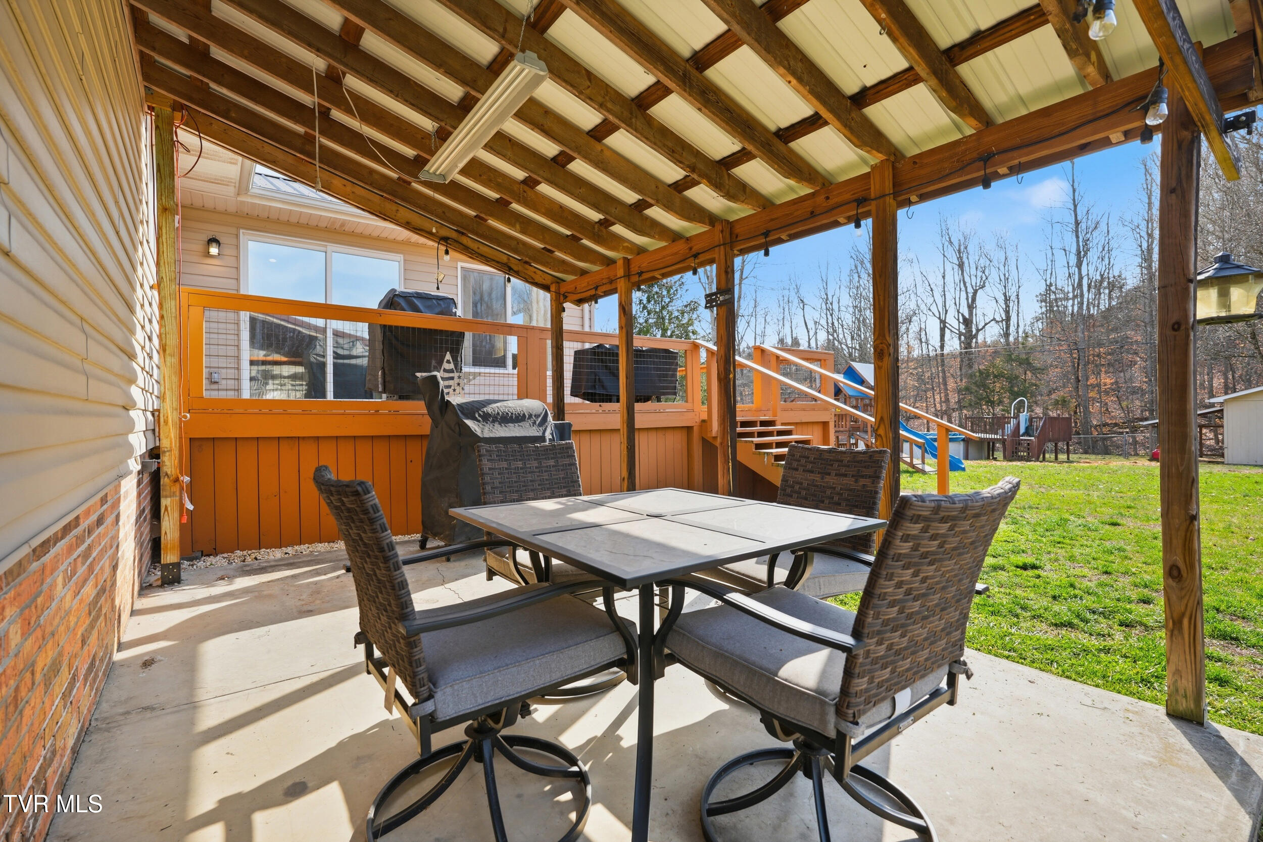 413 Fraley Avenue Duffield, VA 24244 - Photo 30 of 36 33_413 fraley ave-34