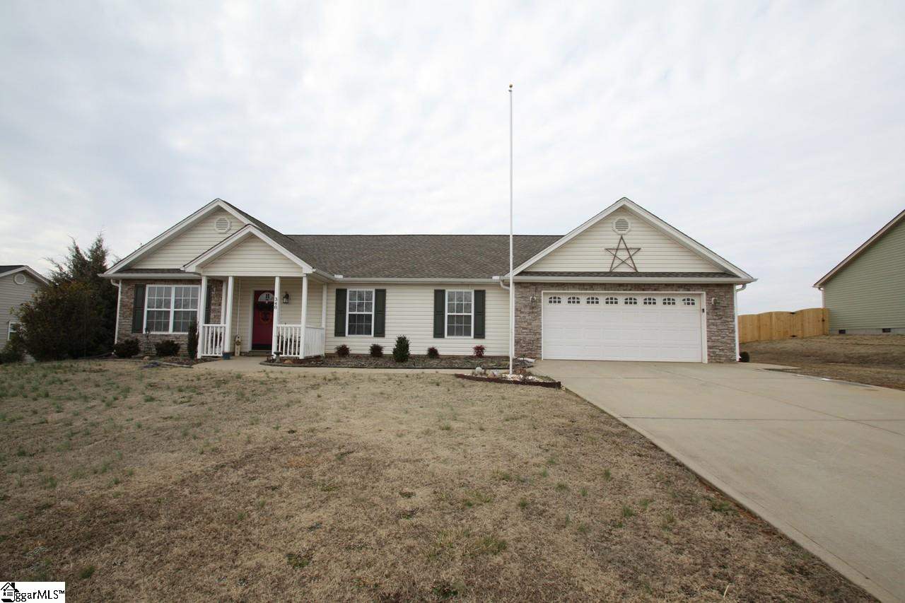 348 Granny Doris Boulevard Inman, SC 29349 - Photo 1 of 24