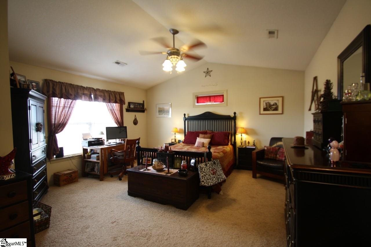348 Granny Doris Boulevard Inman, SC 29349 - Photo 12 of 24