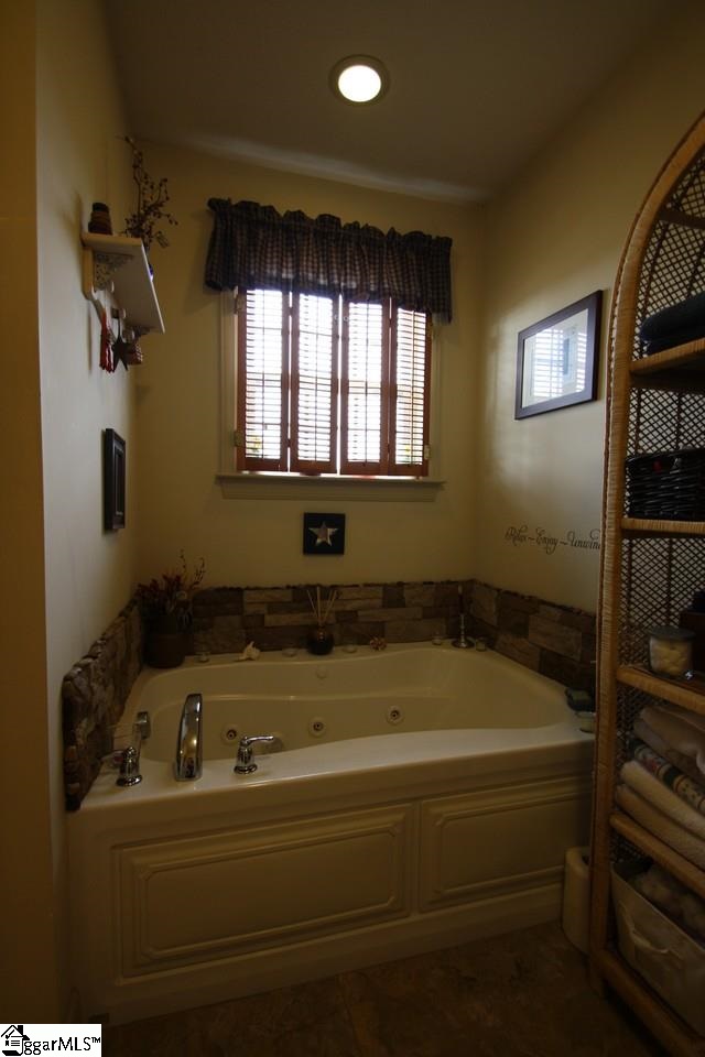 348 Granny Doris Boulevard Inman, SC 29349 - Photo 15 of 24