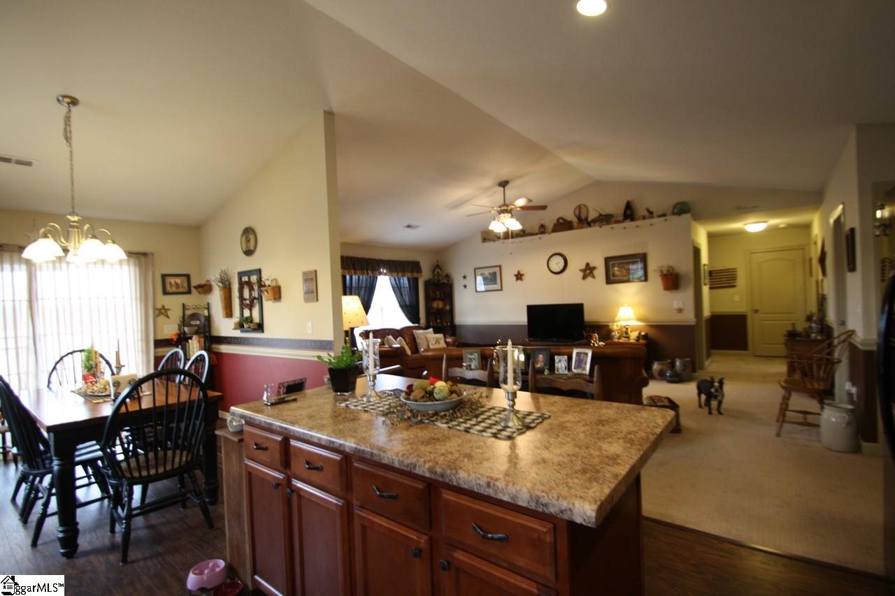 348 Granny Doris Boulevard Inman, SC 29349 - Photo 8 of 24