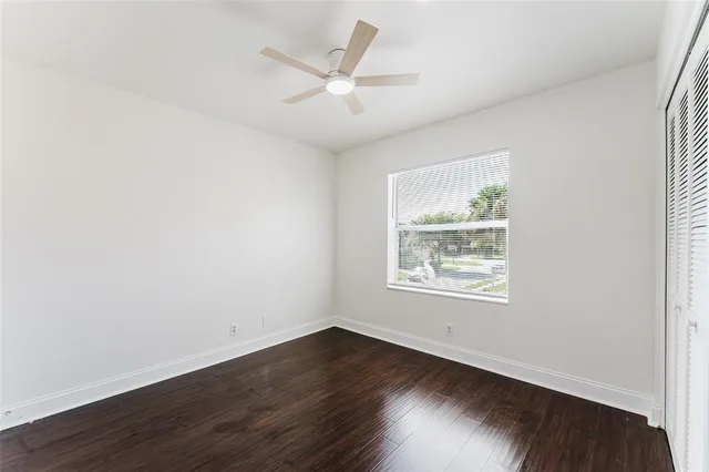 $3,700 | 10646 Lake Oak Way, Boca Raton, FL 33498