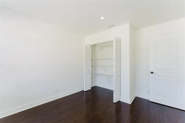 $3,700 | 10646 Lake Oak Way, Boca Raton, FL 33498