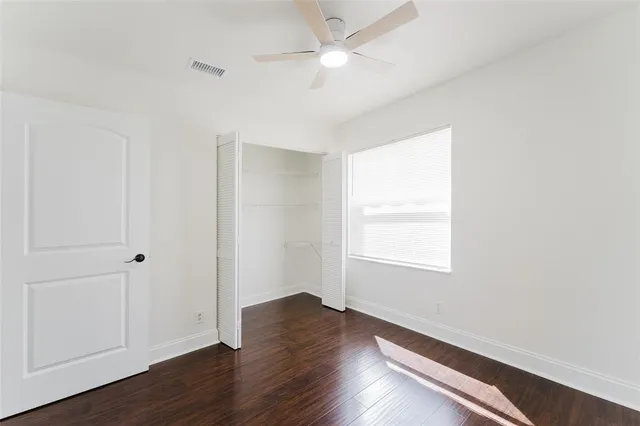 $3,700 | 10646 Lake Oak Way, Boca Raton, FL 33498