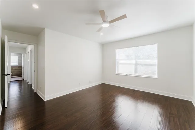 $3,700 | 10646 Lake Oak Way, Boca Raton, FL 33498