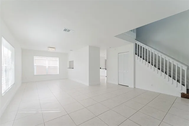 $3,700 | 10646 Lake Oak Way, Boca Raton, FL 33498