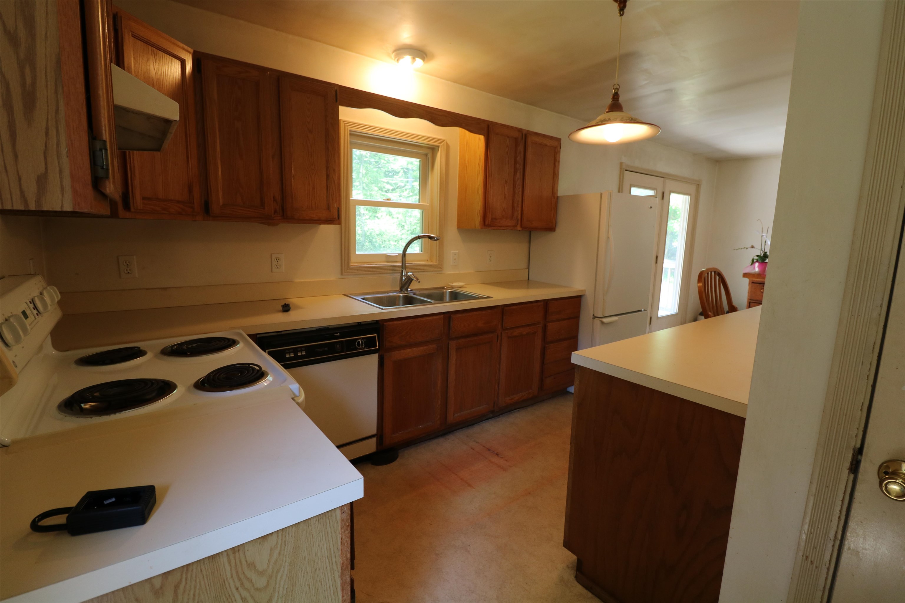 623 Gilmore Pond Road Jaffrey, NH 03452 - Photo 4 of 38