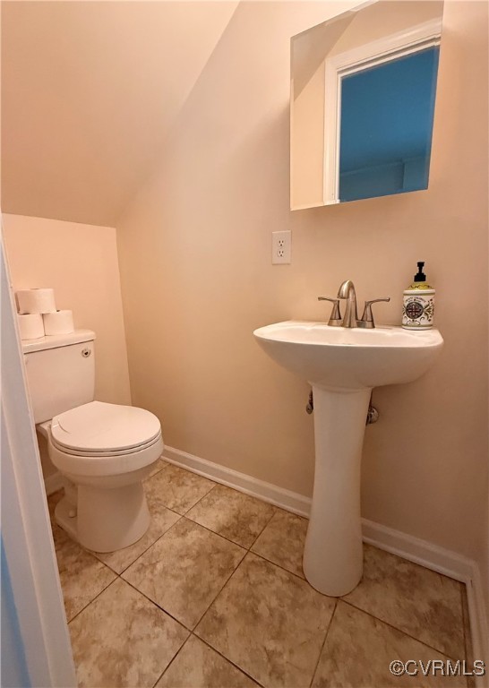 1410 Warminster Drive Midlothian, VA 23113 - Photo 10 of 22 a bathroom with a sink toilet and mirror