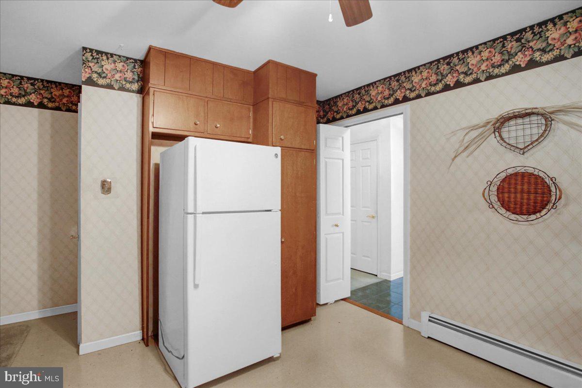 463 Snyder Road Reading, PA 19605 - Photo 15 of 24 Gallery Image 15