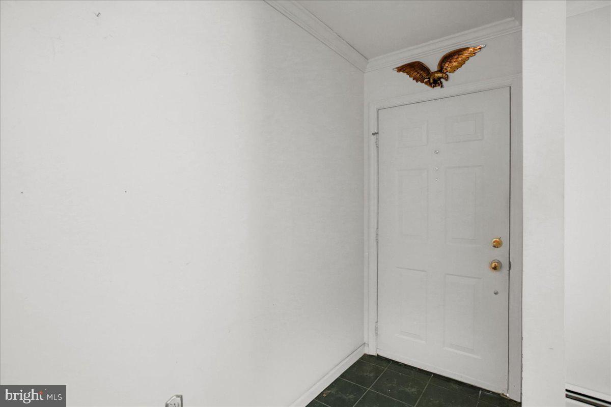 463 Snyder Road Reading, PA 19605 - Photo 9 of 24 Gallery Image 9