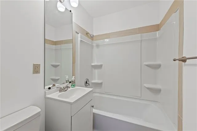 $215,000 | 912 Vest Drive, Warrensburg, MO 64093