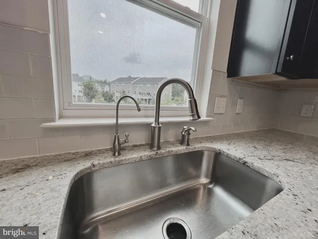 a close view of sink and tap