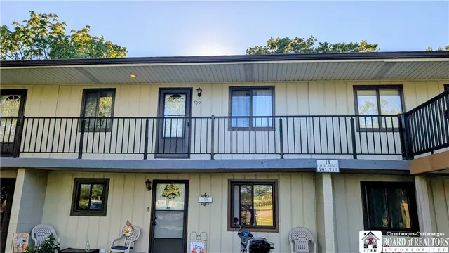 $164,900 | 709 Edgewater Drive, Westfield, NY 14787