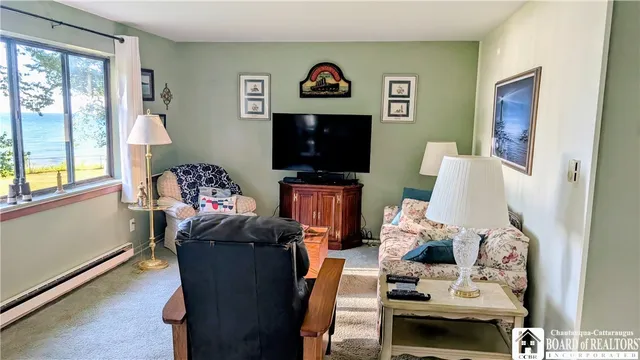 $164,900 | 709 Edgewater Drive, Westfield, NY 14787