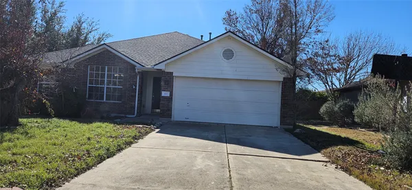 $1,900 | 107 Helen Cove, Hutto, TX 78634
