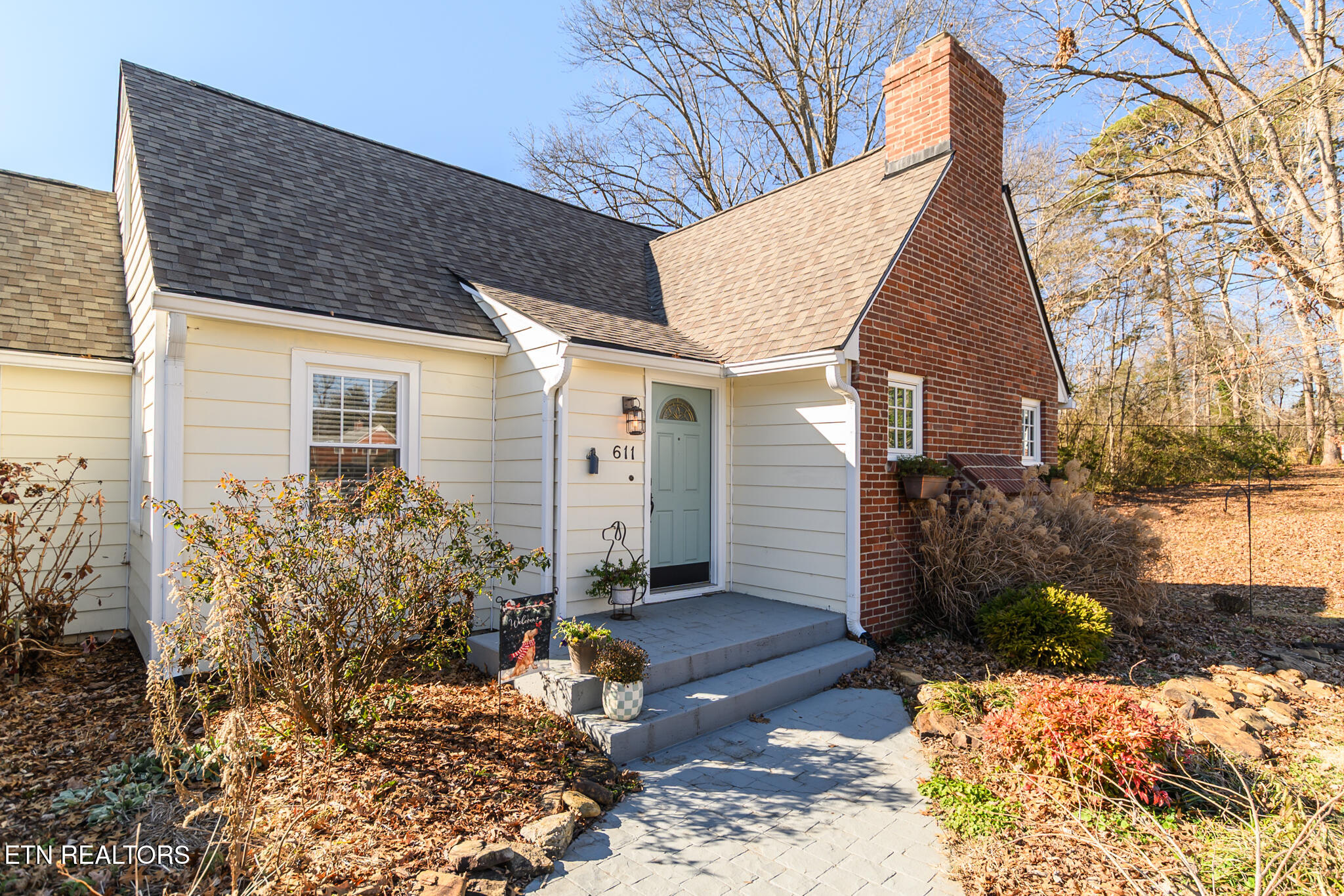 611 Kesterson Road Knoxville, TN 37918 - Photo 4 of 47 611_KR-5