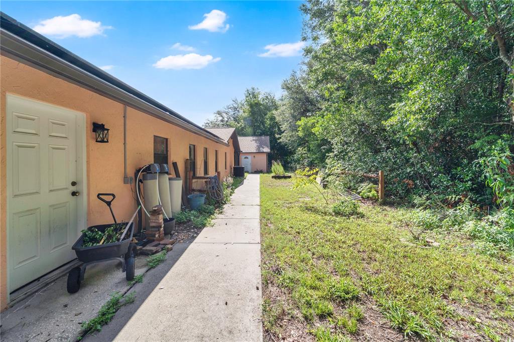 2456 Danforth Road Spring Hill, FL 34608 - Photo 39 of 54