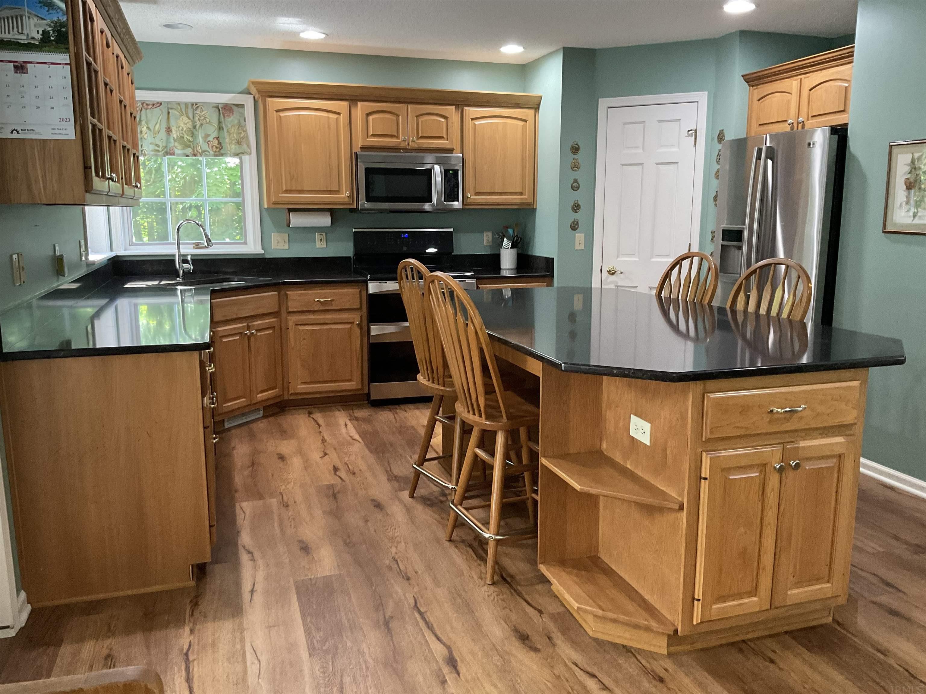 11134 Spring Pond Cove Fort Wayne, IN 46845 - Photo 14 of 28