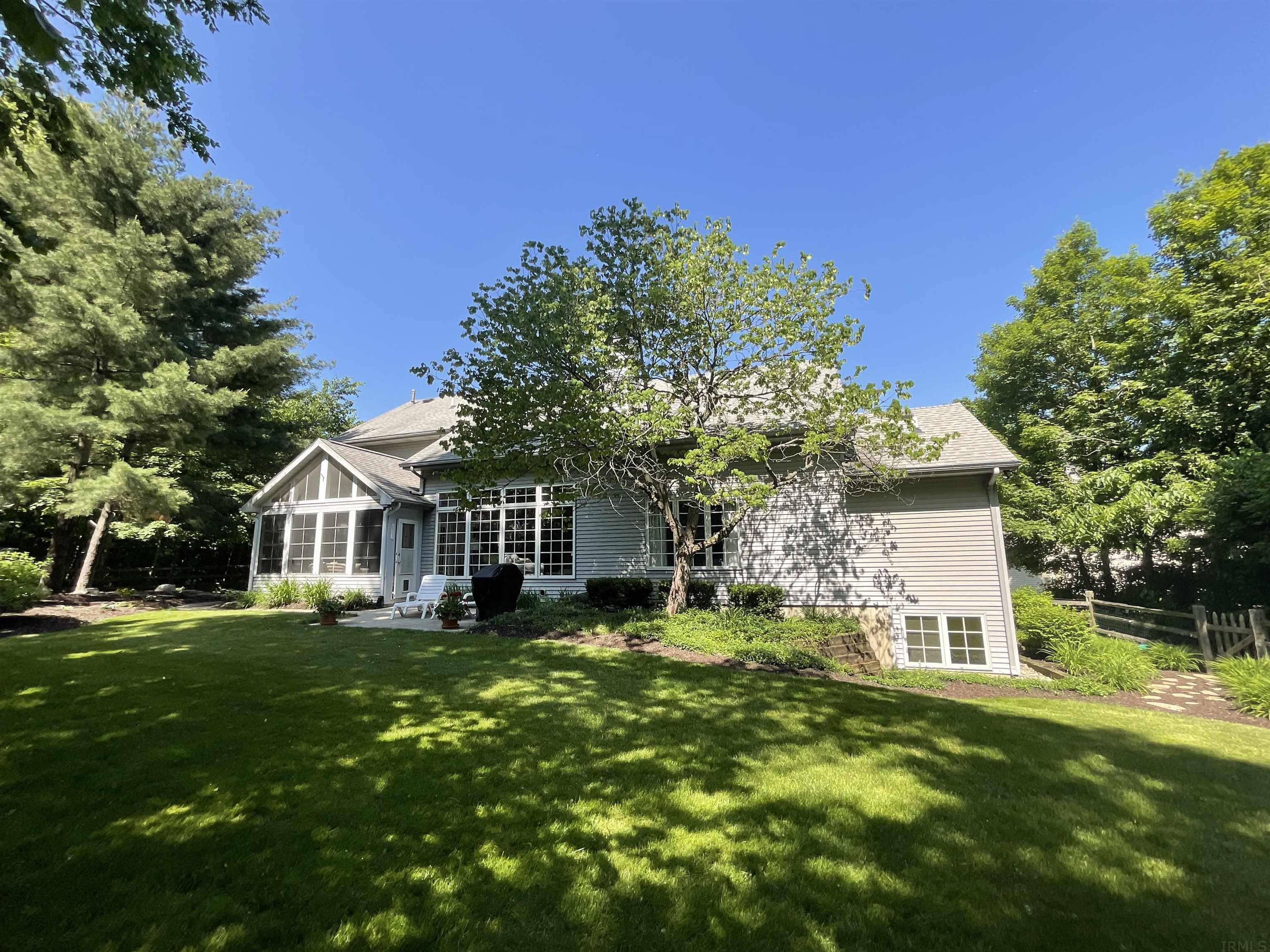 11134 Spring Pond Cove Fort Wayne, IN 46845 - Photo 3 of 28