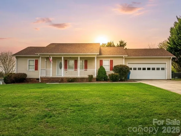 $310,000 | 238 Dogwood Acres Lane, Taylorsville, NC 28681