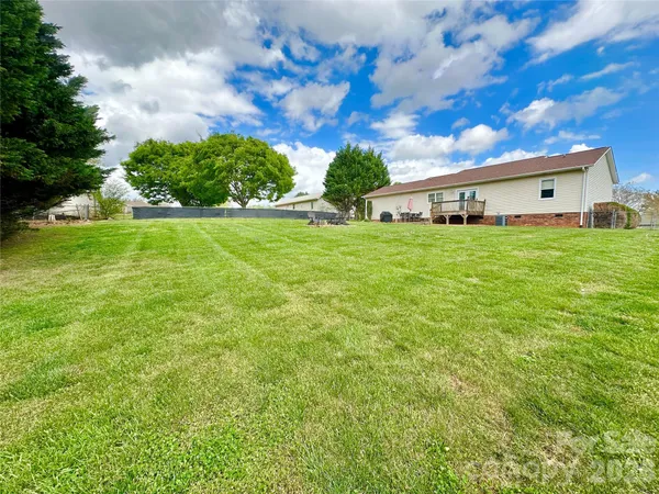 $300,000 | 238 Dogwood Acres Lane, Taylorsville, NC 28681
