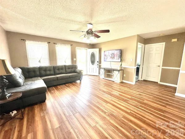 $300,000 | 238 Dogwood Acres Lane, Taylorsville, NC 28681