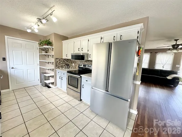 $300,000 | 238 Dogwood Acres Lane, Taylorsville, NC 28681