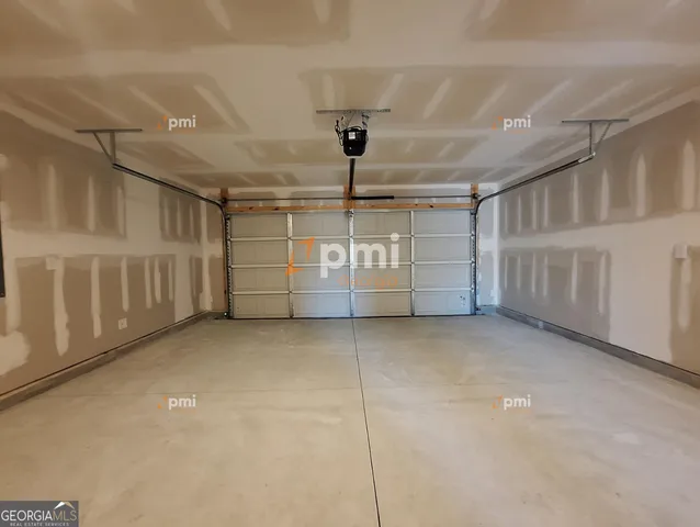 $1,649 | 176 Kinsale Drive, Macon, GA 31206