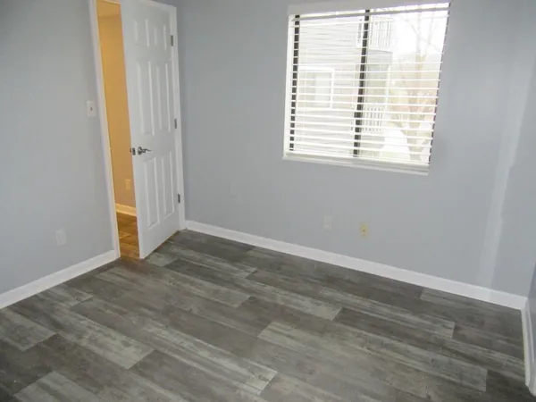 $1,050 | 10174 Beach Drive Southwest, Unit 206, Calabash, NC 28467