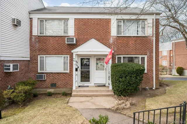 $529,000 | 14-50 212th Street, Unit 102 | Bay Terrace