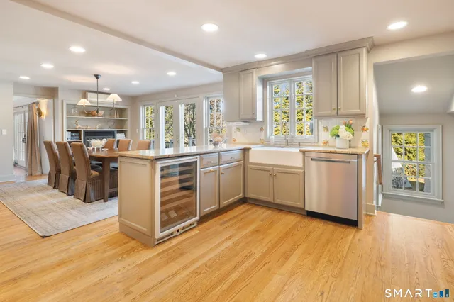 $1,295,000 | 18 Cloverly Circle, Norwalk, CT 06855