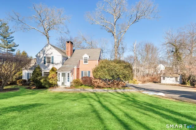 $1,295,000 | 18 Cloverly Circle, Norwalk, CT 06855