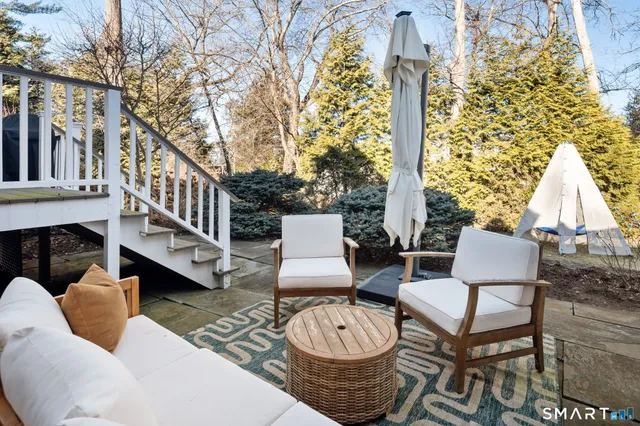 $1,295,000 | 18 Cloverly Circle, Norwalk, CT 06855