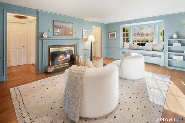 $1,295,000 | 18 Cloverly Circle, Norwalk, CT 06855