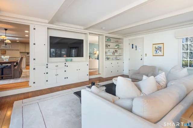 $1,295,000 | 18 Cloverly Circle, Norwalk, CT 06855