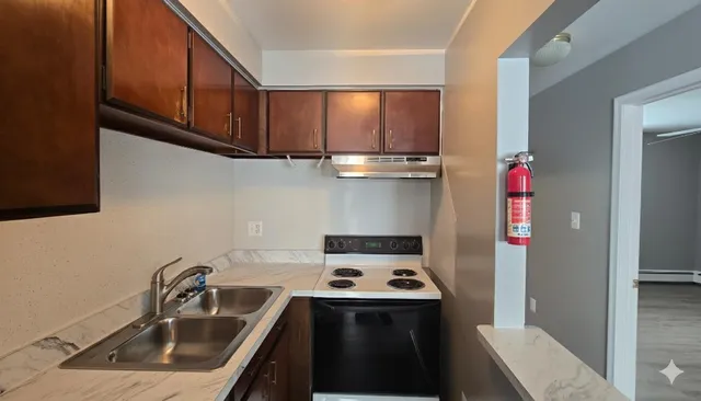 $850 | 46169 Jefferson Avenue, Chesterfield, MI 48047