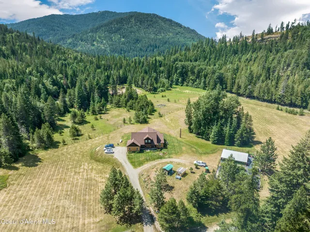 $1,550,000 | 88 Fenway Drive, Sagle, ID 83860