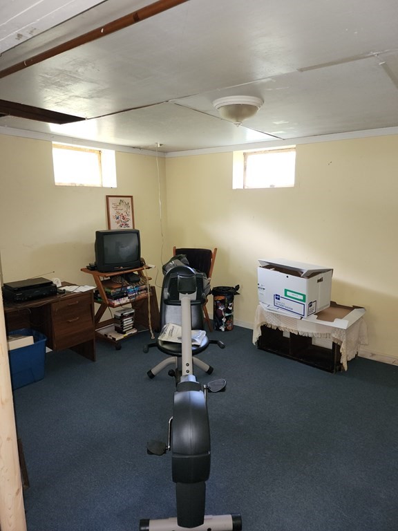 946 Bradley Road Springfield, MA 01109 - Photo 16 of 16 a gym room with furniture