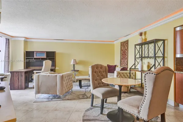 $1,850 | 800 Parkview Drive, Unit 911, Hallandale Beach, FL 33009