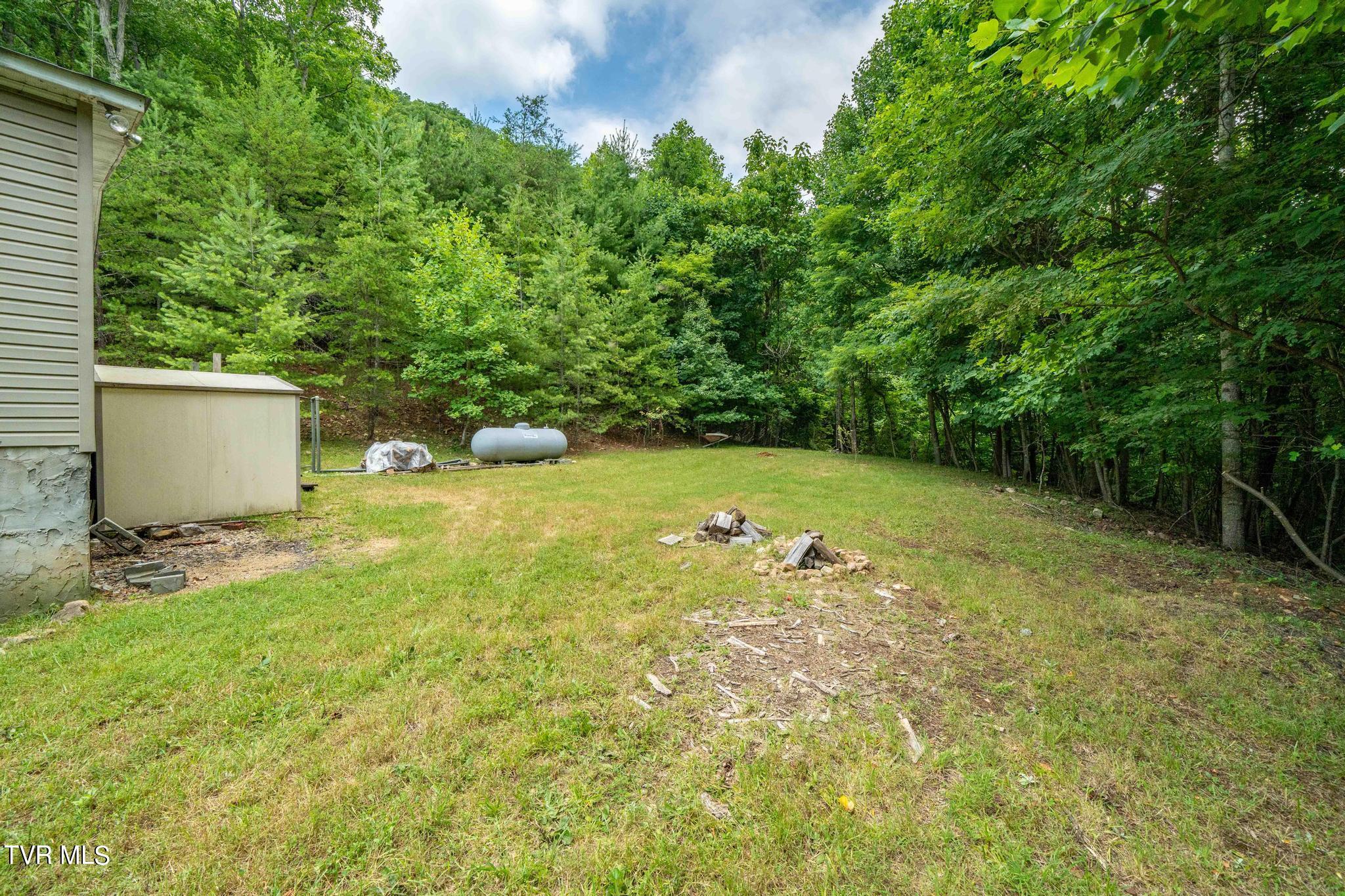 264 Kaitlin Road Hampton, TN 37658 - Photo 29 of 63 264 Kaitlyn Rd (29 of 63)