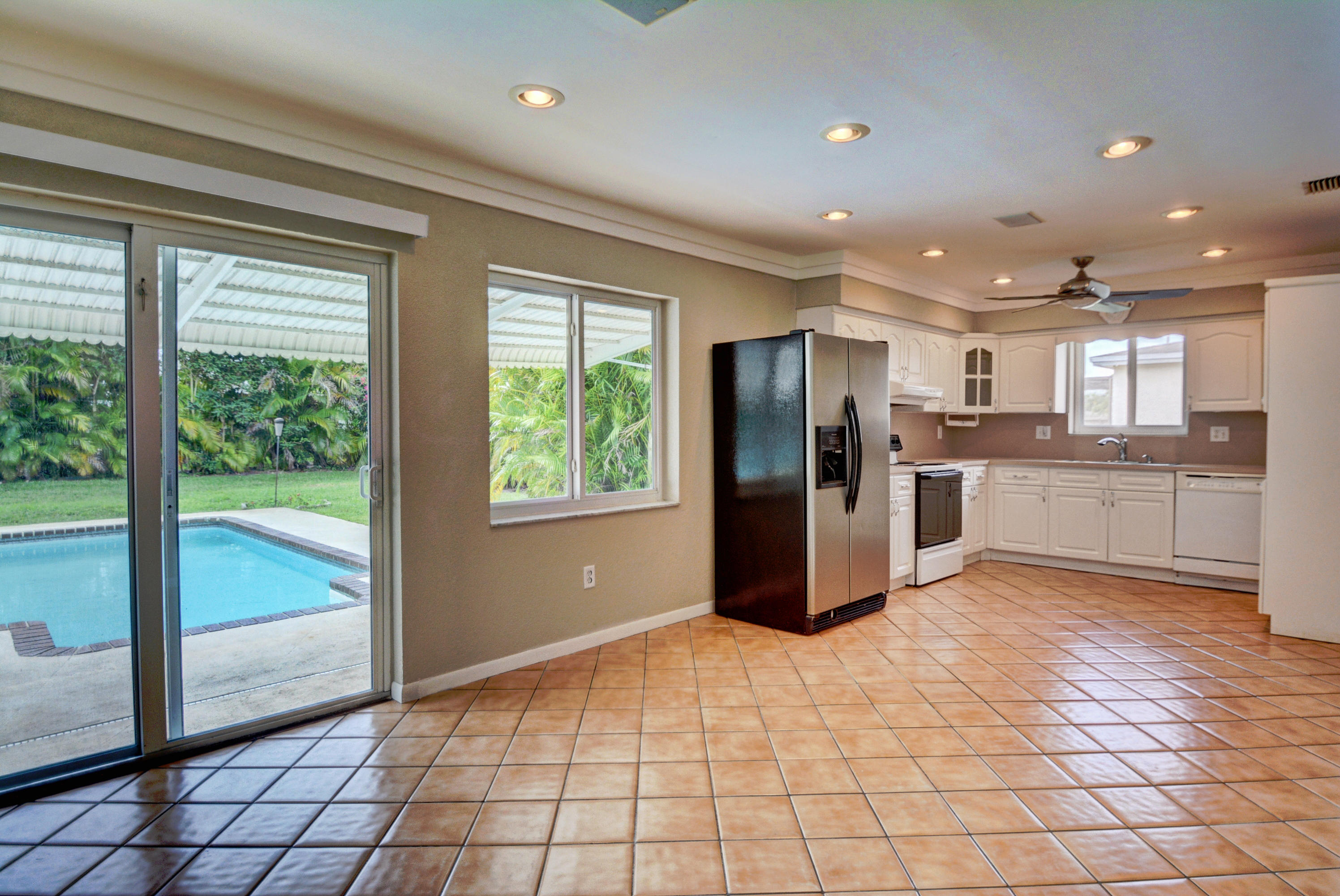 22060 Aquila Street Boca Raton, FL 33428 - Photo 2 of 21 DSC_0889_90_91_92_93