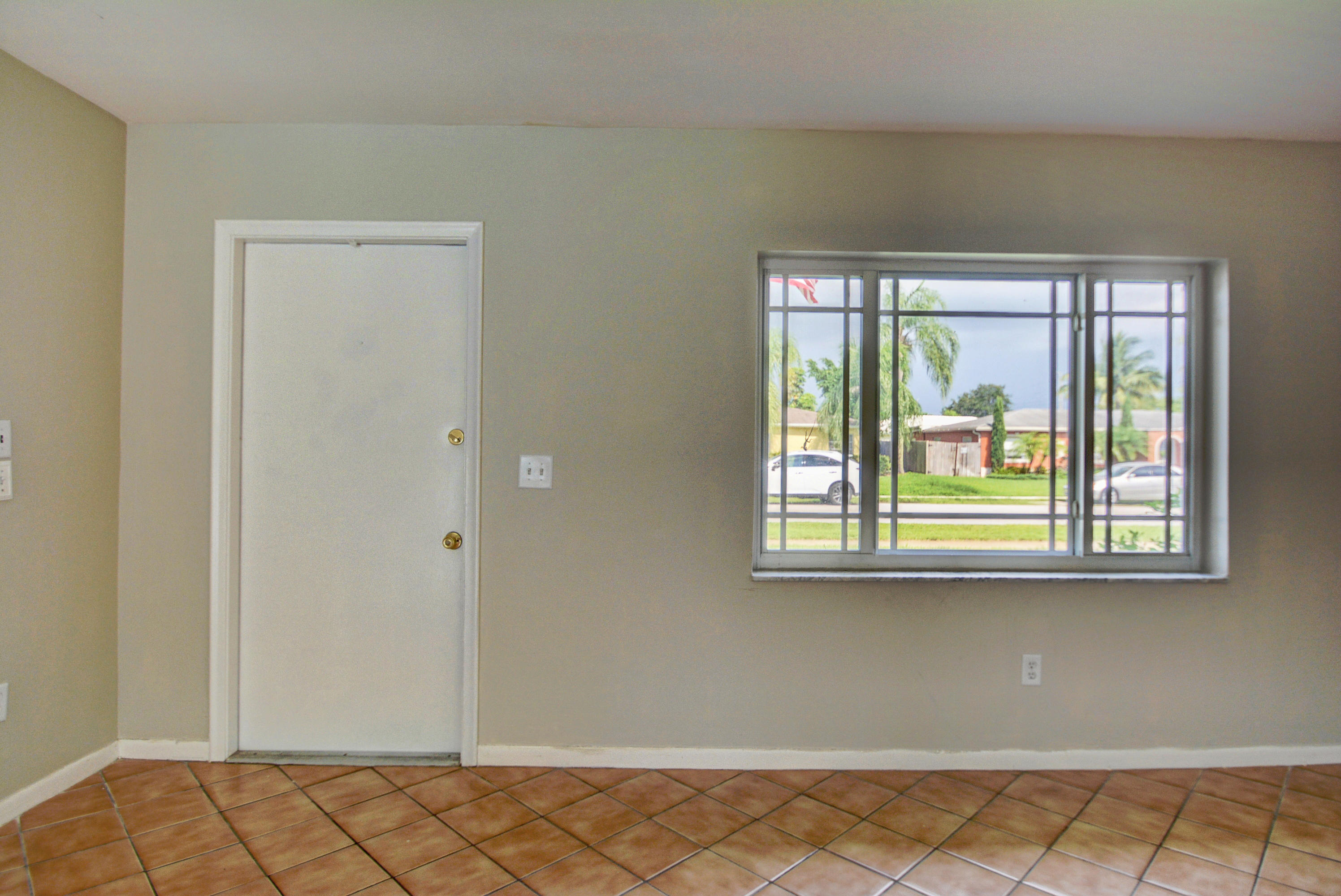 22060 Aquila Street Boca Raton, FL 33428 - Photo 7 of 21 DSC_0854_5_6_7_8