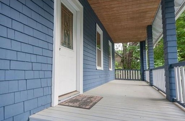 66 Beaconsfield Road Worcester, MA 01602 - Photo 2 of 20