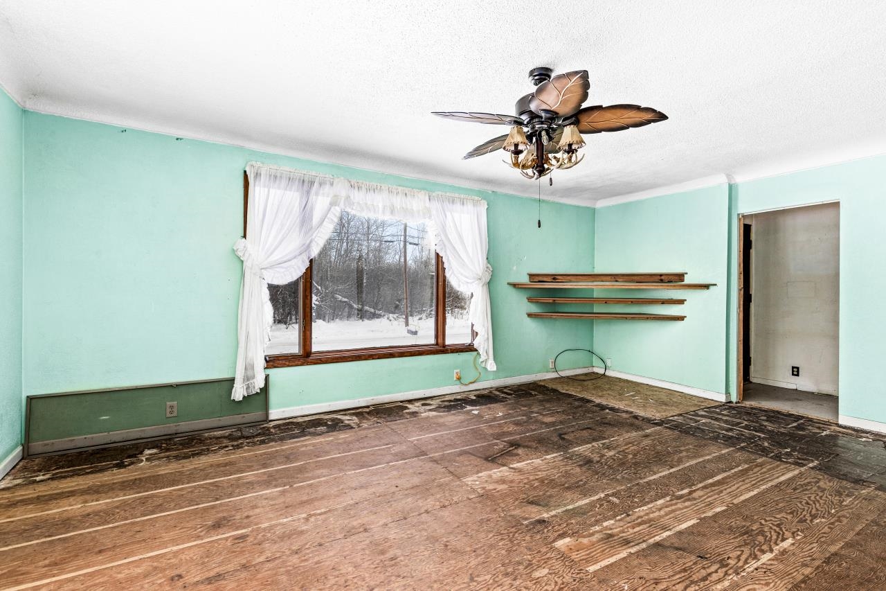 4108 Fayre Road Duluth, MN 55803 - Photo 19 of 72 Living Room