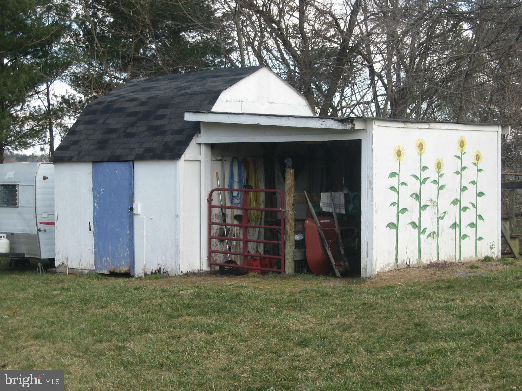 261 Shepherds Mill Road Berryville, VA 22611 - Photo 19 of 24 Shed