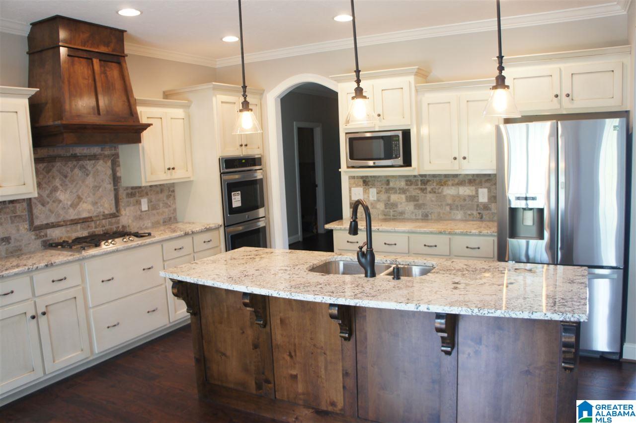 97 Rome Beauty Circle Oxford, AL 36203 - Photo 2 of 27